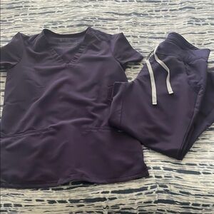 FIGS Purple Scrub Set